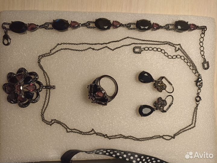 Комплект ожерелье серьги