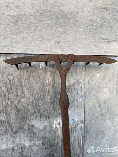 Грабли садовые