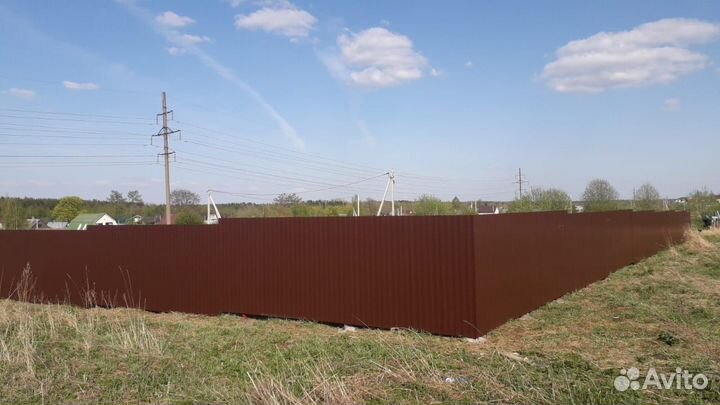 Монтаж забора из профлиста под ключ