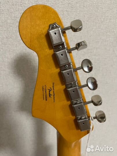 Новый Fender Squier Classic Vibe Jazzmaster