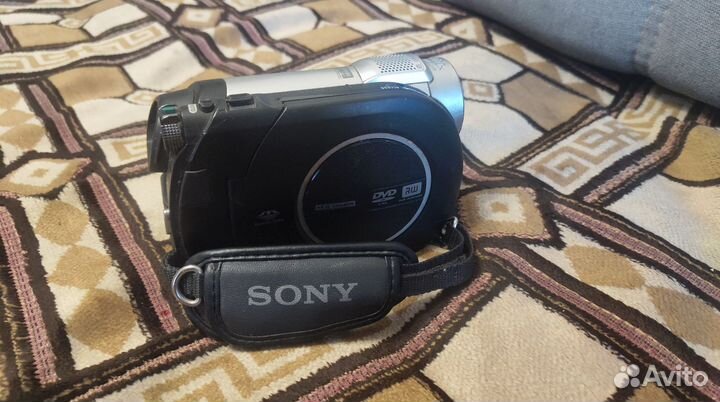 Видеокамера sony handycam