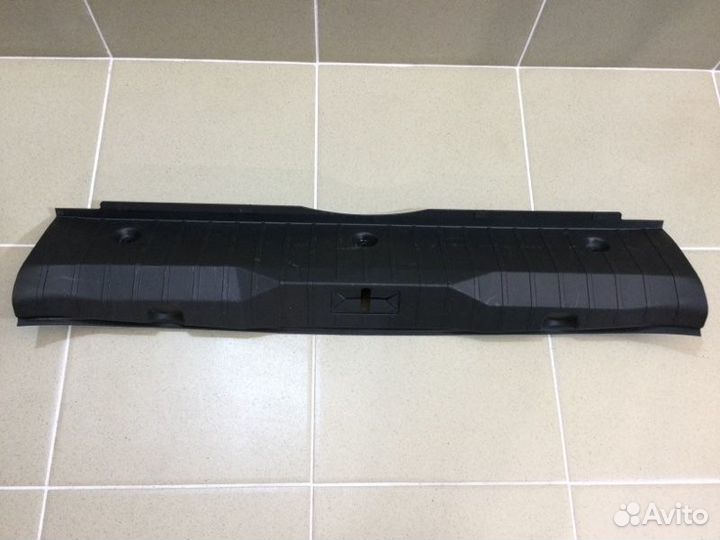Обшивка багажника Kaiyi E5 седан пробег 35.000км
