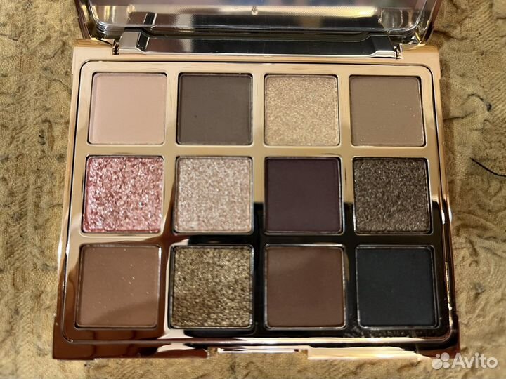 Палетка теней юниlook «Розовое золото»