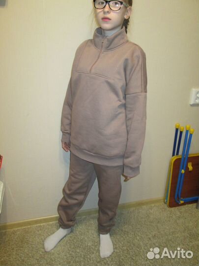 Спортивный костюм женский теплый новый