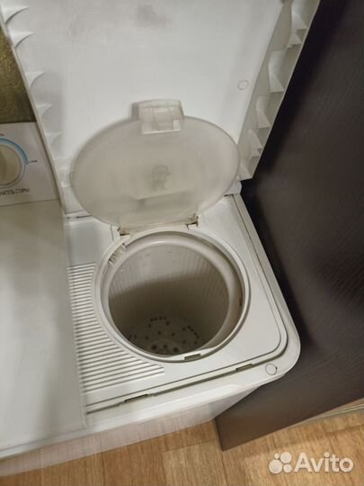 Стиральная машина с вертикальной загрузкой