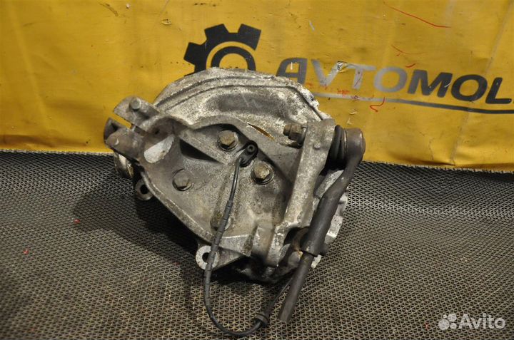 Ступица передняя левая BMW 1 series E87