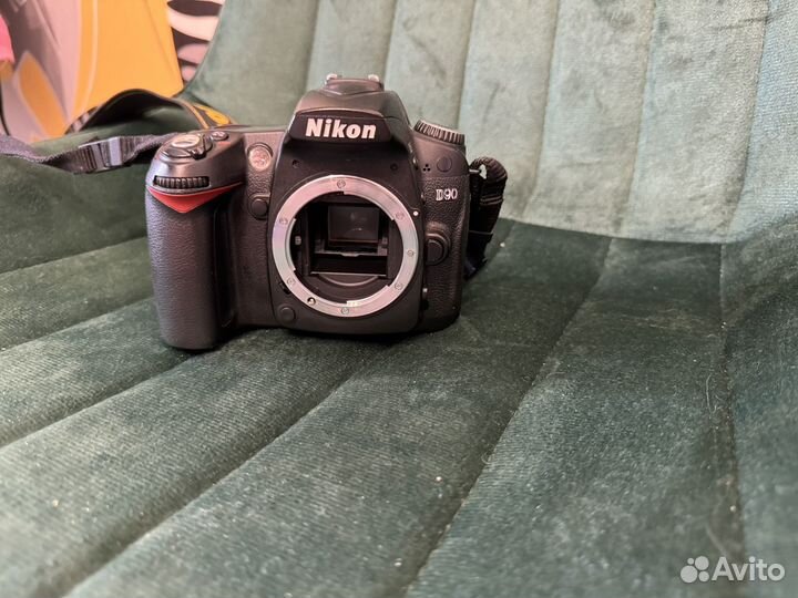 Nikon d90