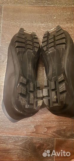 Лыжные ботинки классические