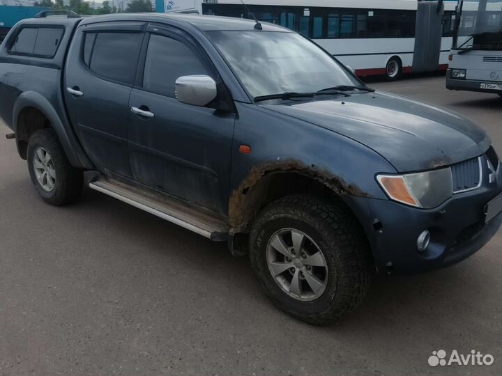 Mitsubishi L200 2.5 AT, 2007, 274 924 км