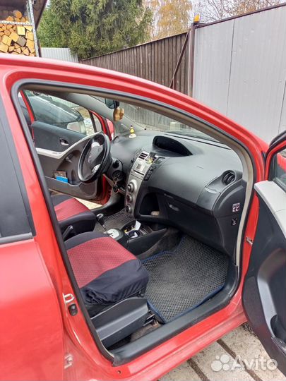 Toyota Yaris 1.3 AMT, 2007, 194 000 км