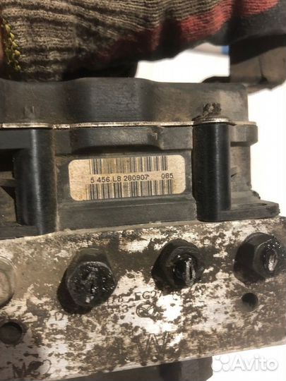 Блок ABS mazda CX-7 2.3 ат