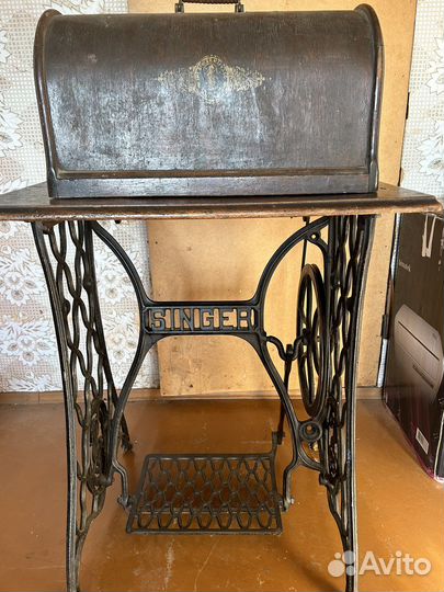 Швейная машина Singer