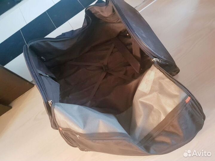 Дорожная сумка-тележка Samsonite Spark Sng