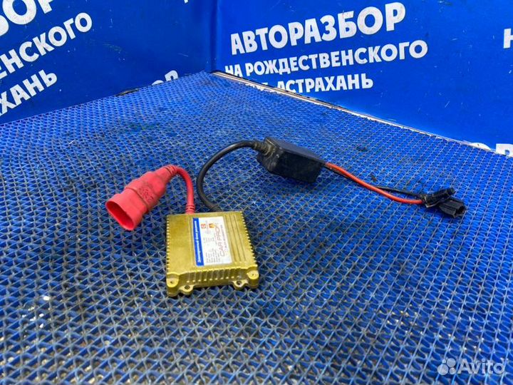 Блок ксенона Cadillac Cts 1 седан LP1 2007