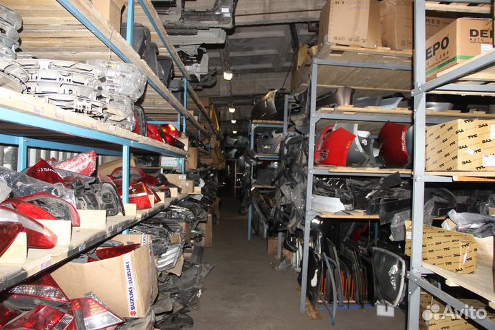 Усилитель бампера переднего Chevrolet Lanos