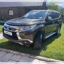 Mitsubishi Pajero Sport 2.4 AT, 2018, 110 000 км, с пробегом, цена 4 200 000 руб.