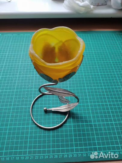 Подсвечник