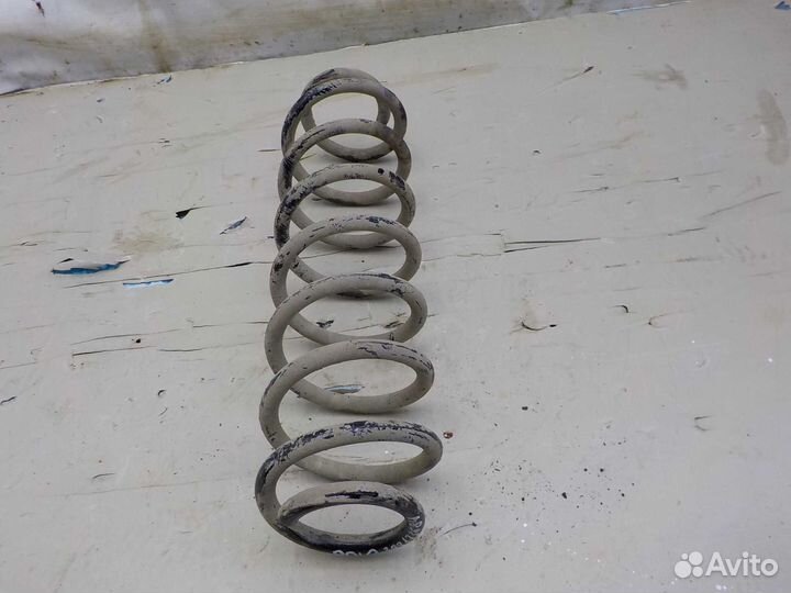 Пружина volkswagen polo