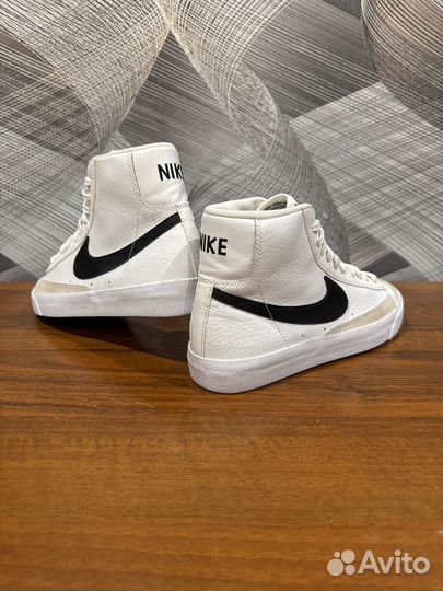 Кроссовки Nike blazer размер 36,5