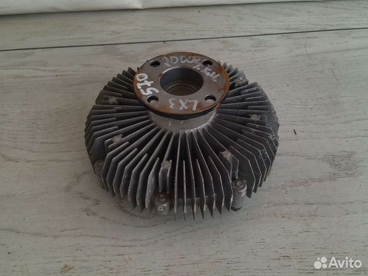 Lexus LX 570 виска муфта