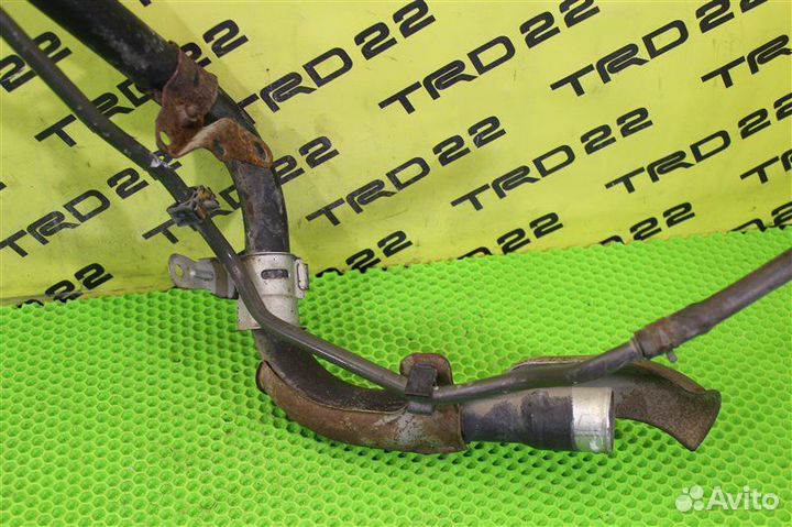 Горловина топливного бака Toyota Estima ACR50