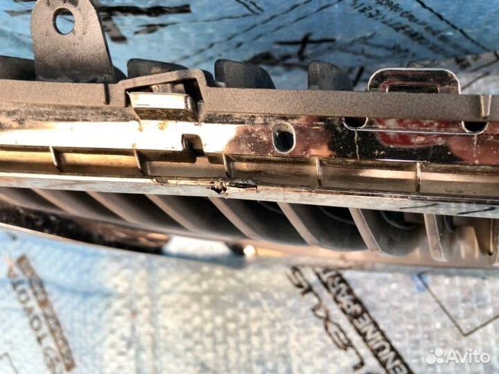 Решетка радиатора передняя Lexus Rx 3 2009-2012