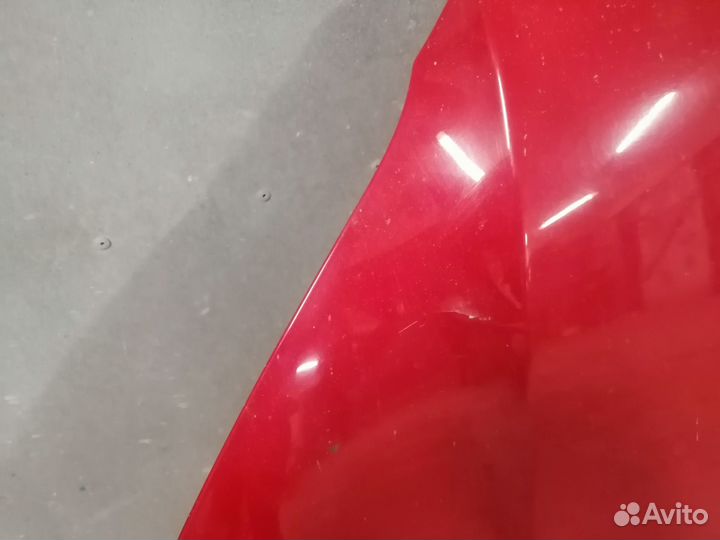 Капот на Skoda yeti