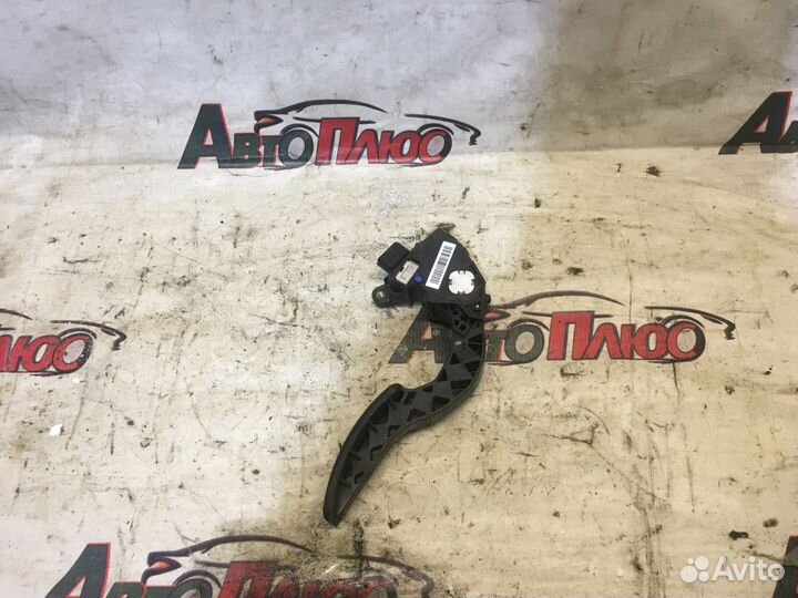 Педаль газа Renault Megane 3