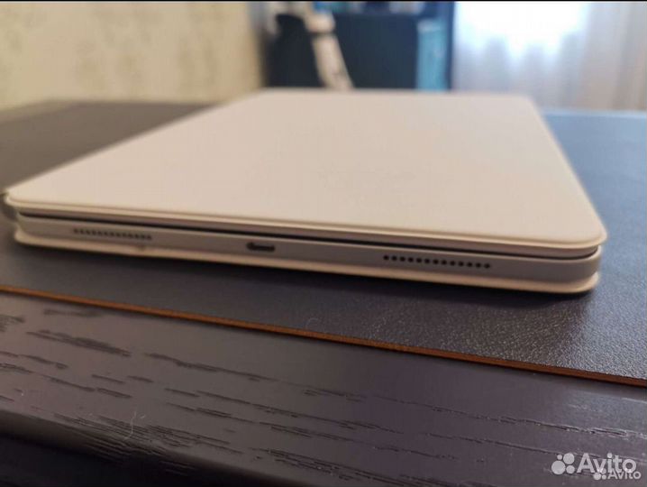 Чехол клавиатура для iPad pro 11