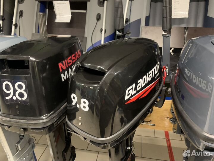 Лодочный мотор Gladiator G9.8FHS витрина