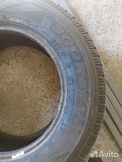 Pirelli Scorpion Ice&Snow 215/70 R16 100T