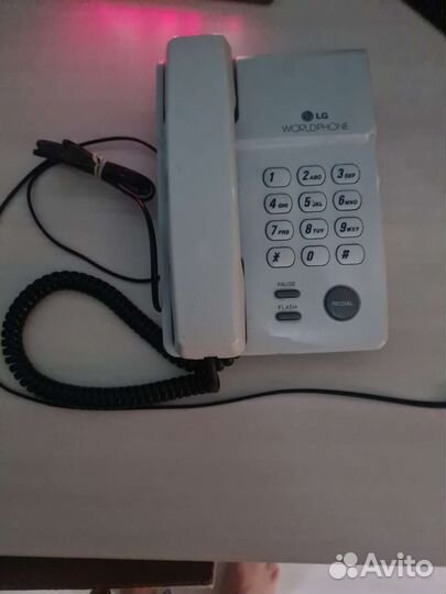 Стационарный телефон