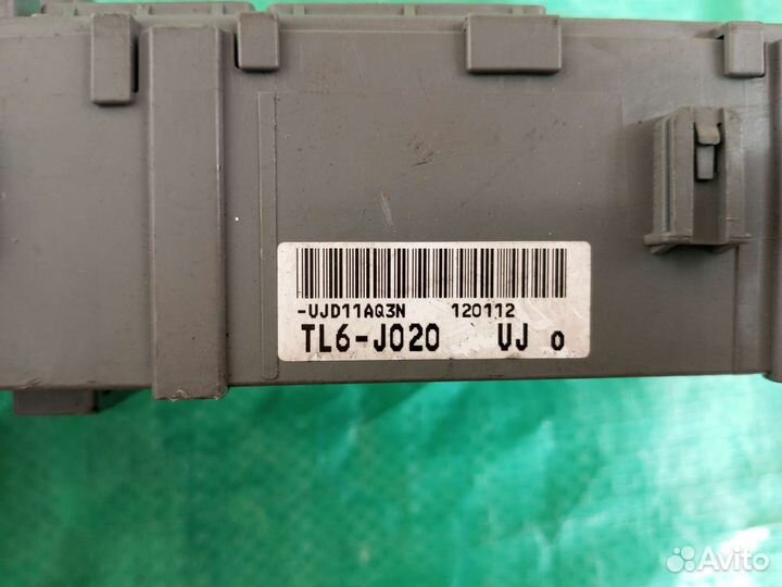 Блок предохранителей салонный Honda Accord CW1