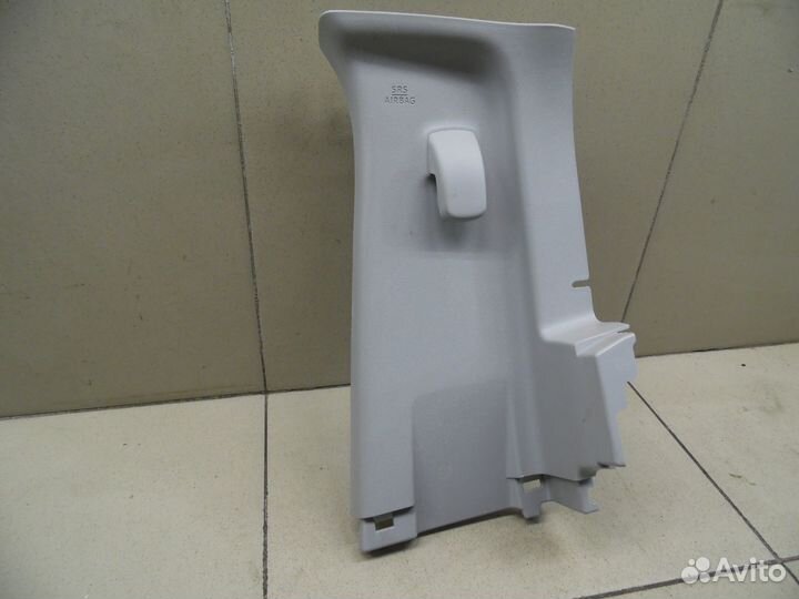 Обшивка стойки Hi Lux 2015