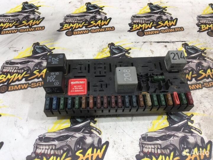 Блок предохранителей Audi 80 cabrio NG 1993