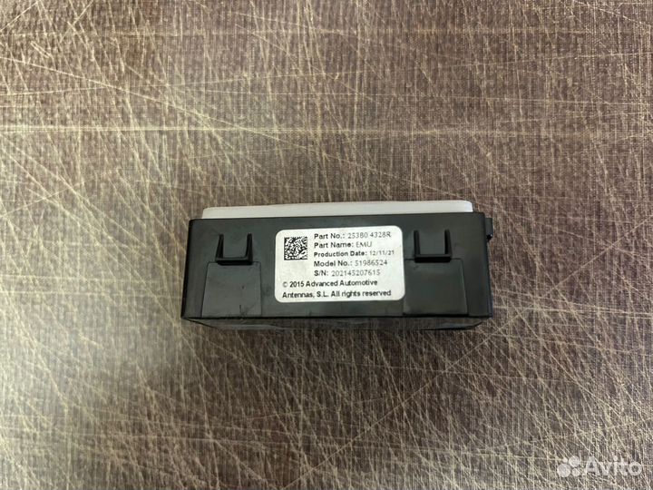 Кнопка SOS Renault Arkana