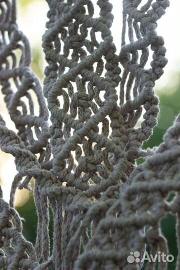 Бежевое панно макраме