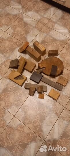 Радио-часы от 220 Вт и от батареек