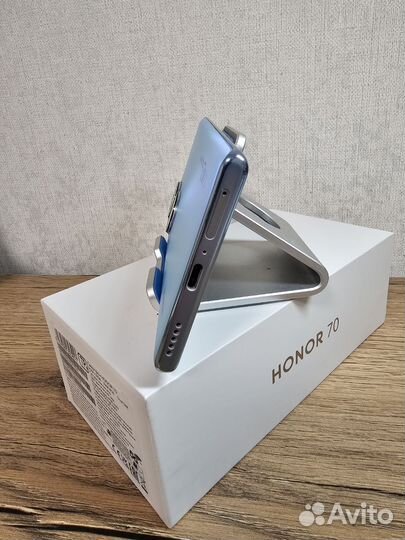 HONOR 70, 8/128 ГБ