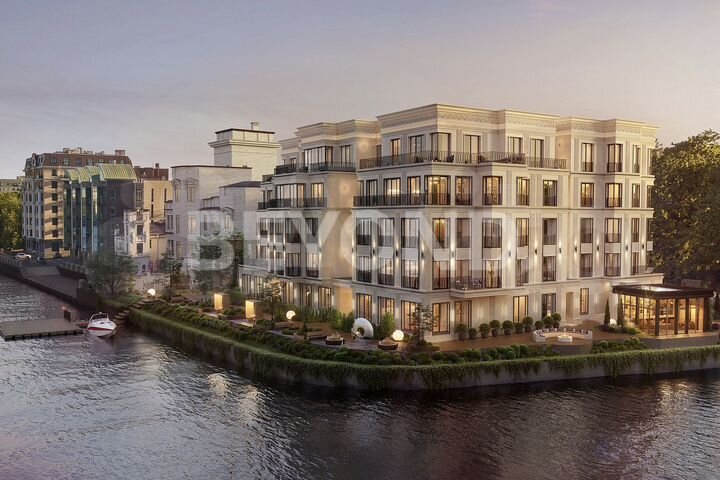 4-к. квартира, 172,7 м², 2/5 эт.