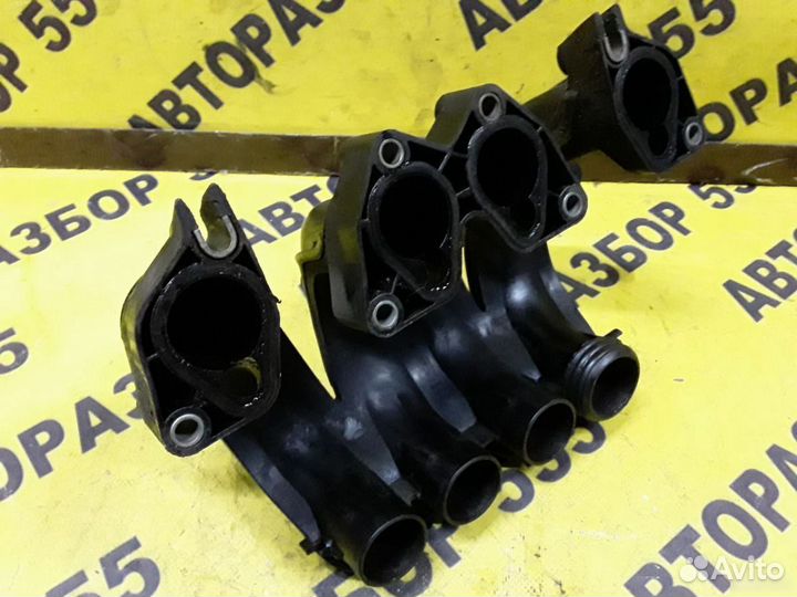 Коллектор впускной Skoda Octavia Tour