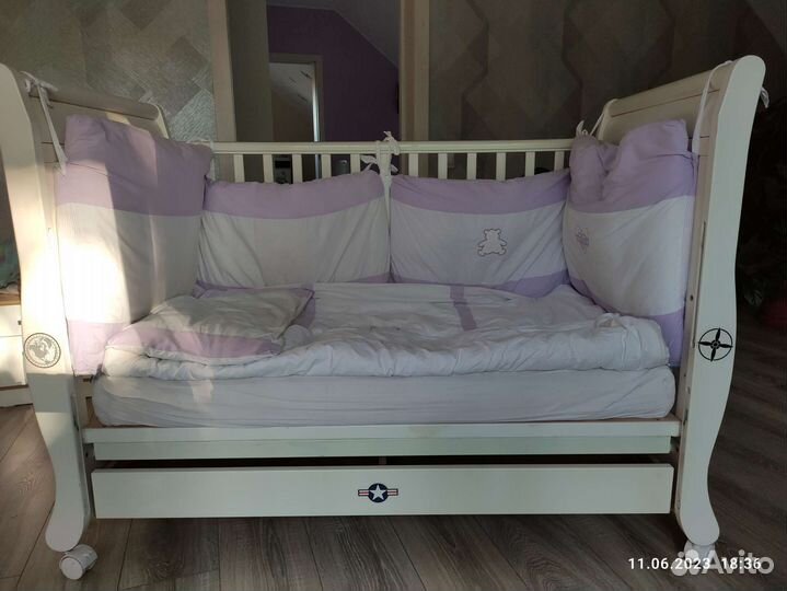 Детская кроватка troll
