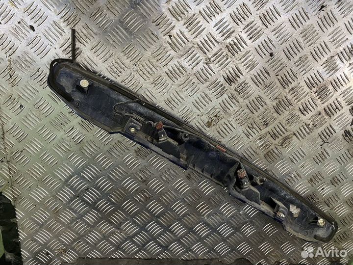 Накладка крышки багажника Space Star