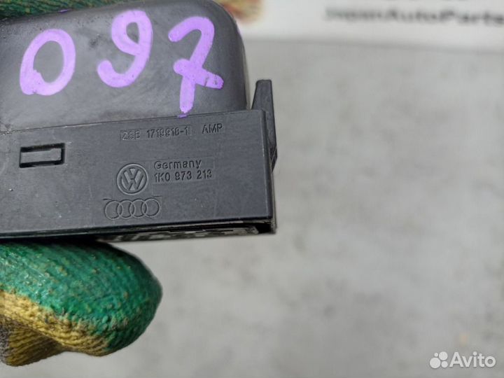 Разъем Volkswagen Touran 1T 1.4 CAV 2011