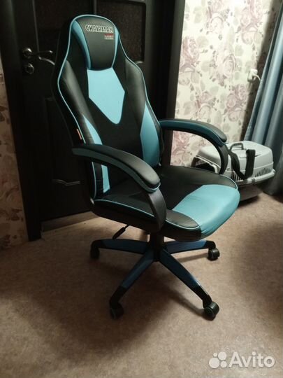 Продам геймерское кресло chairman game