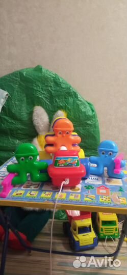 Развивающие игрушки