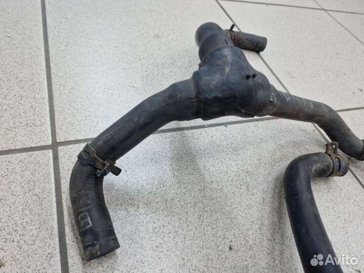 Патрубок охлаждения VW Golf 3, Vento 1H0121109B/L