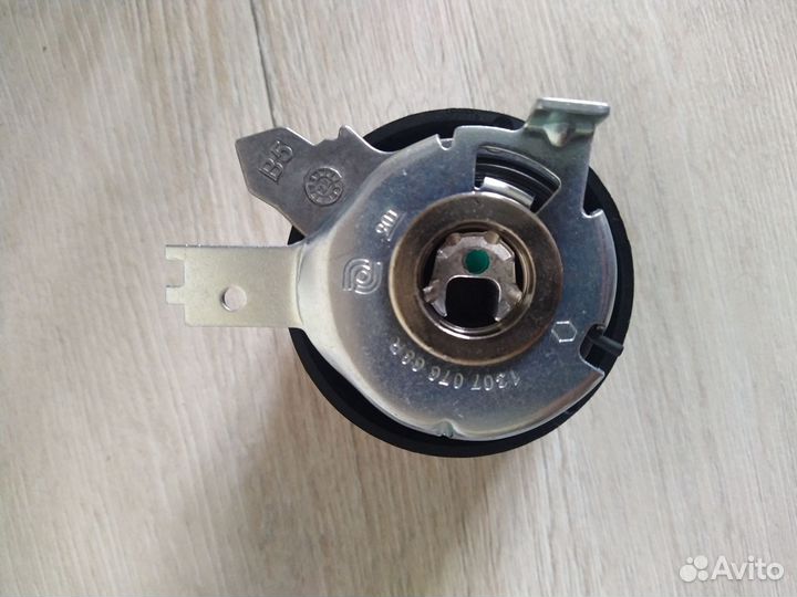 Ролик грм к9к872