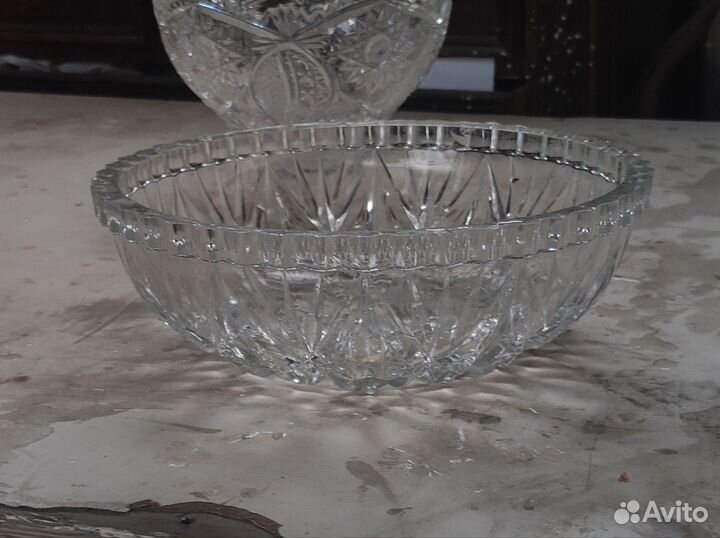 Хрустальная ваза