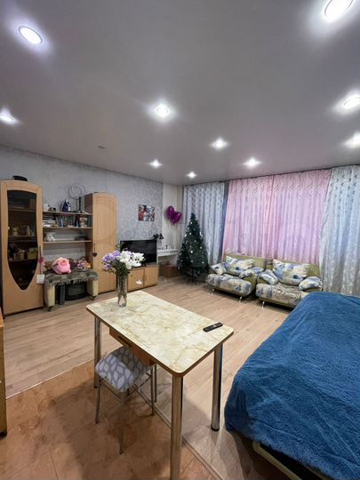 Квартира-студия, 42 м², 2/12 эт.